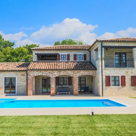 Villa Rozi Zuzici